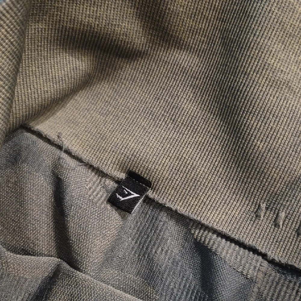 Gymshark Camo Leggings - Picture 3 of 5